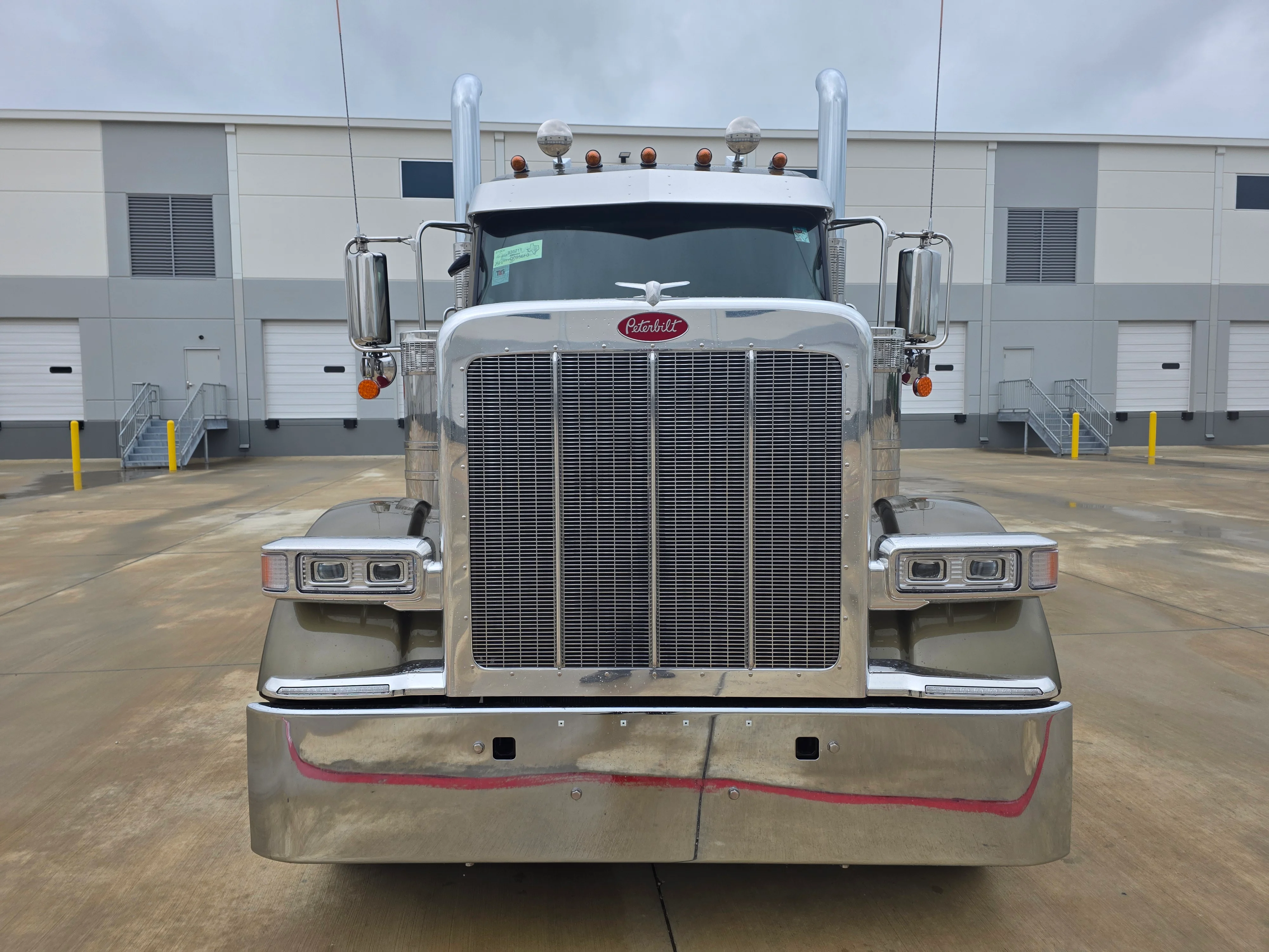 2027 Peterbilt 589 — photo 8