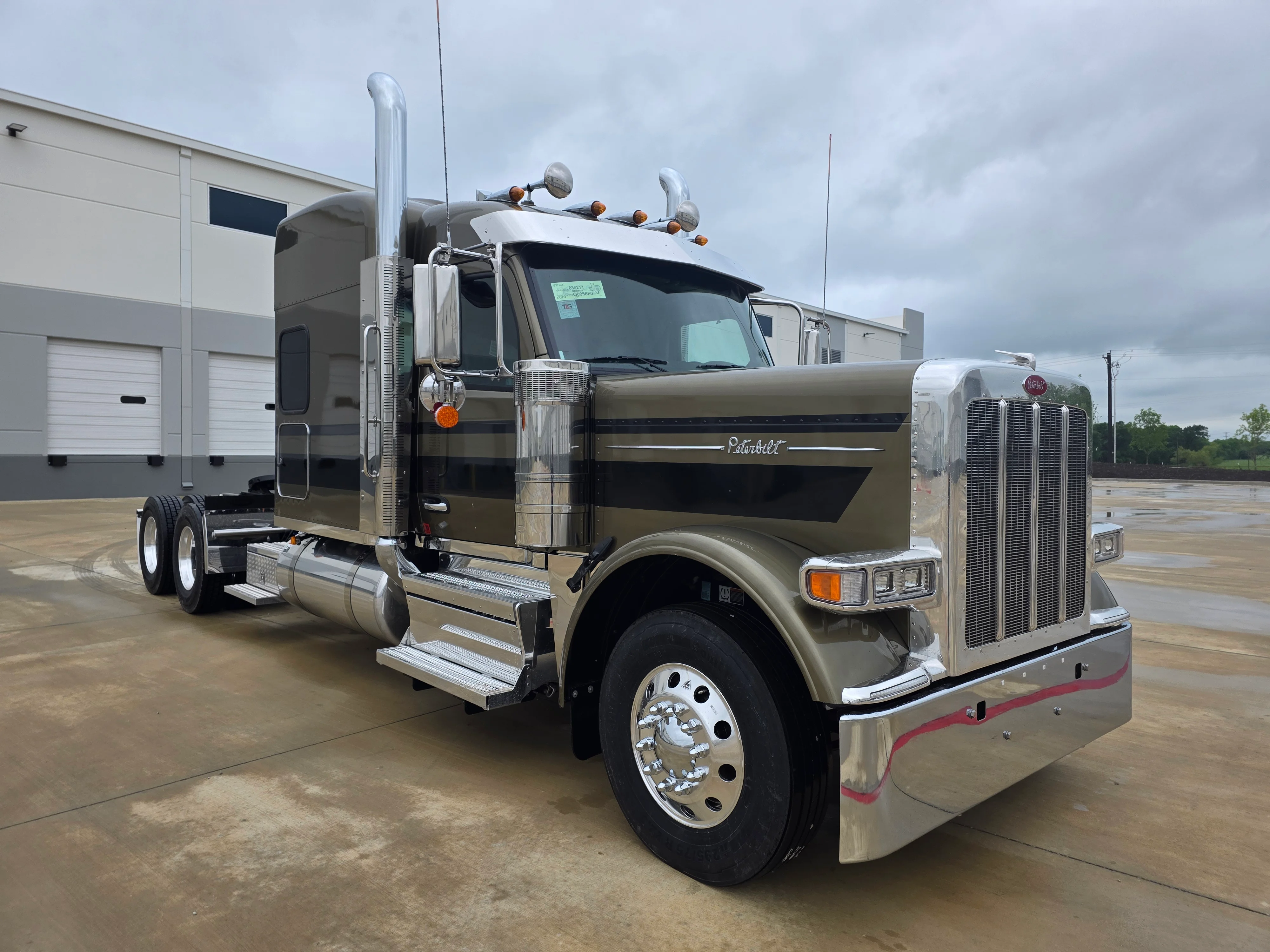 2027 Peterbilt 589 in O'fallon, MO — photo 7
