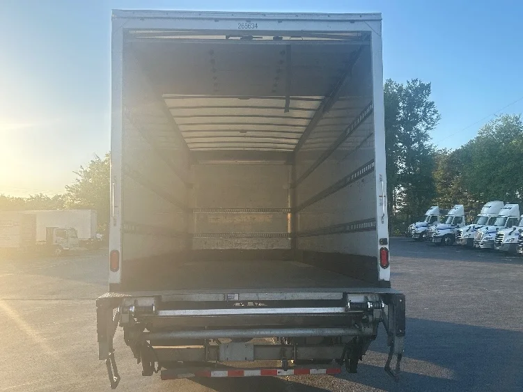 2019 Freightliner eM2 in Atlanta (Forest Park), GA — photo 8