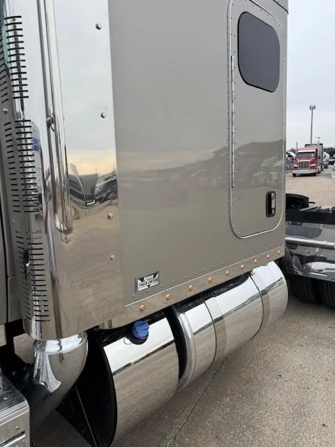 2027 Peterbilt 589 in Tulsa, OK — photo 15