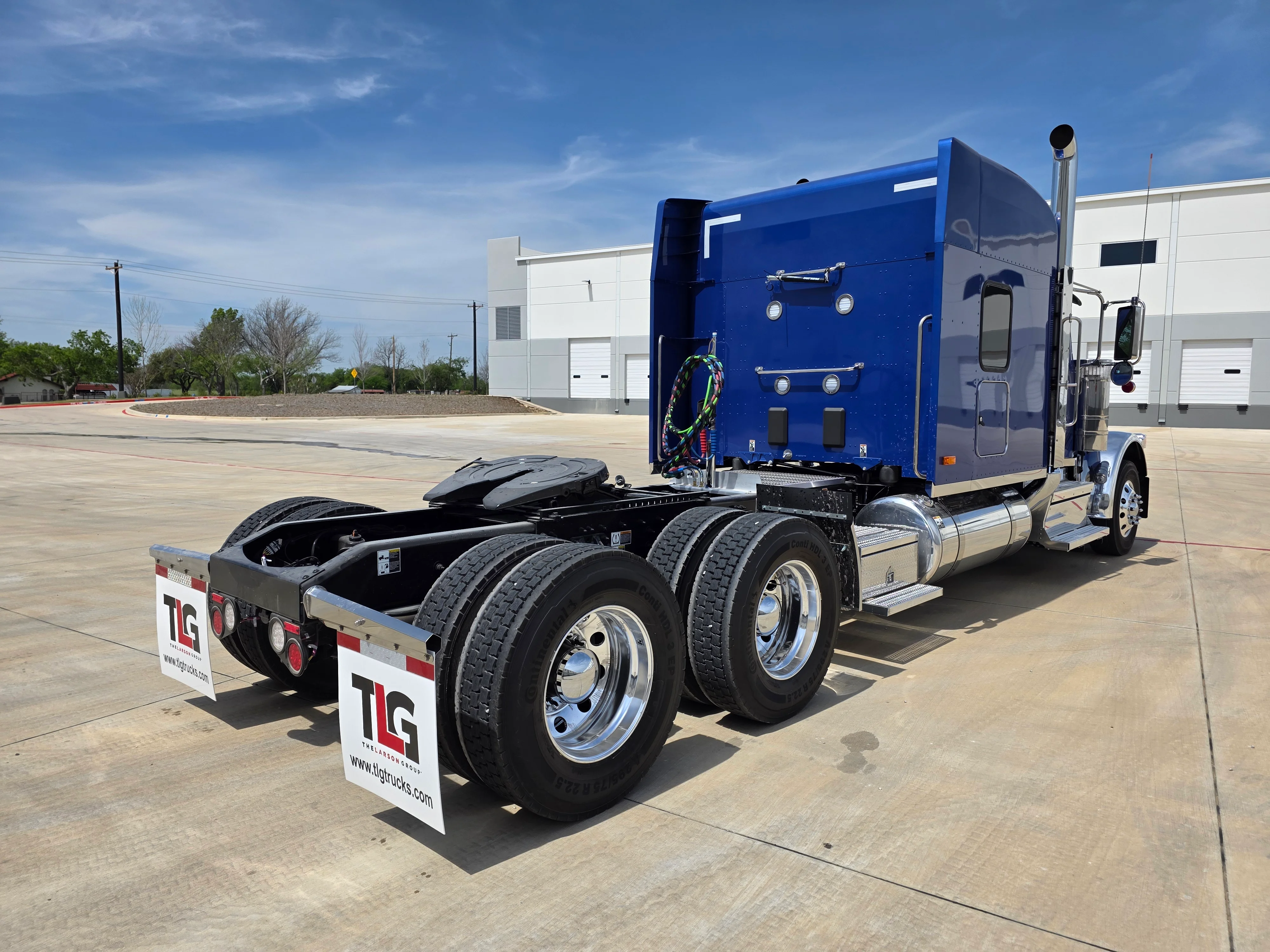 2027 Peterbilt 589 in Raleigh, NC — photo 5