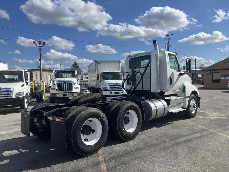 2018 International LT in Columbia — photo 2