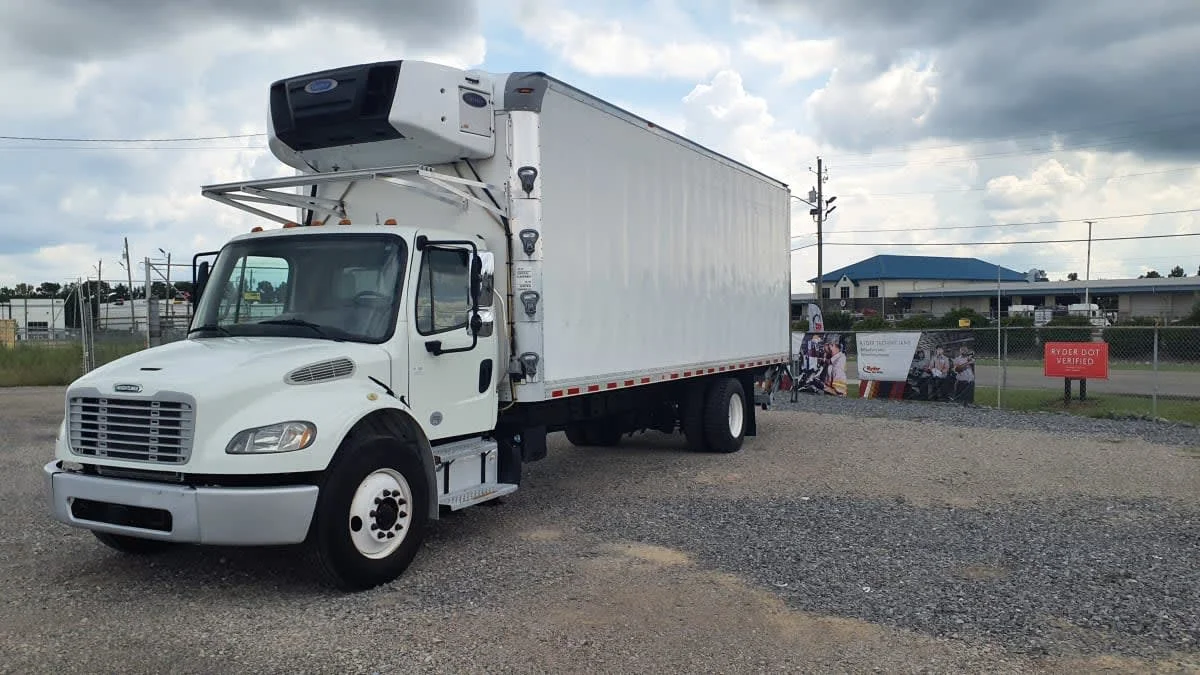 2019 Freightliner M2 106