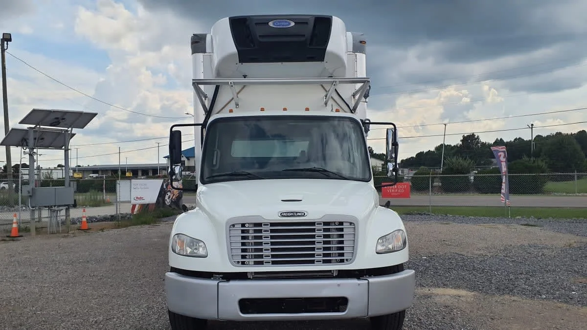 2019 Freightliner M2 106 in Birmingham, AL — photo 2