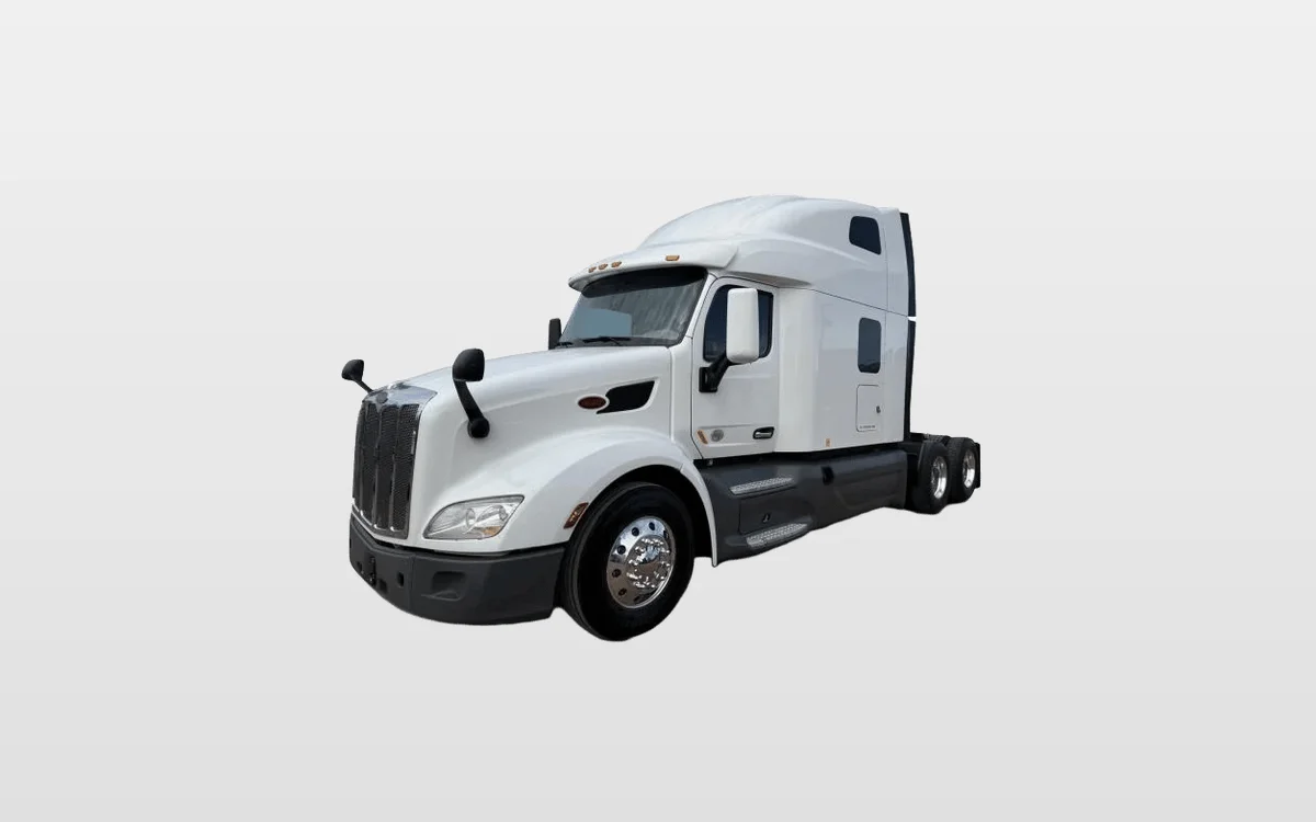 2021 Peterbilt 579 - image 1
