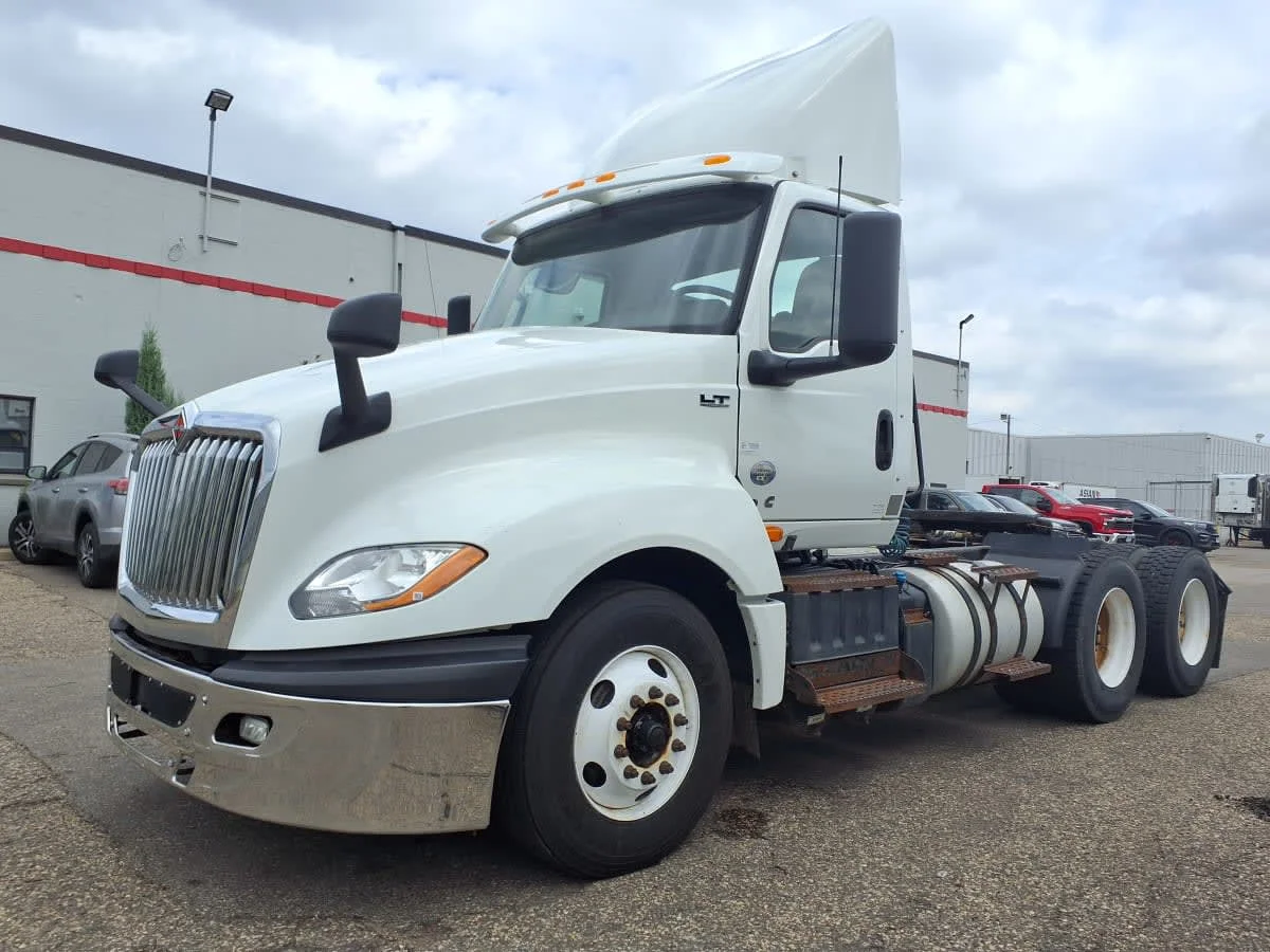 2019 International LT in Minneapolis, MN