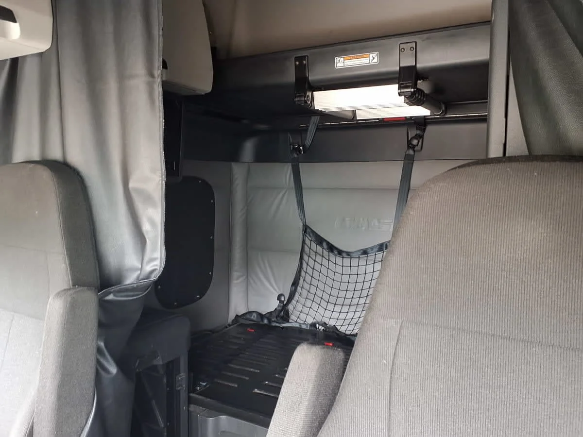 2022 Freightliner Cascadia in Houston, TX — photo 8
