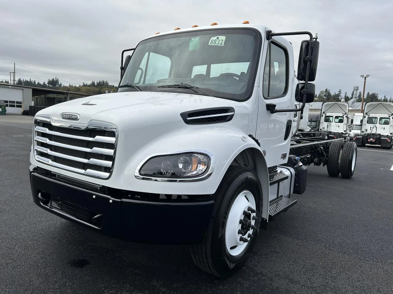 2025 Freightliner M2 106 in Pacific, WA