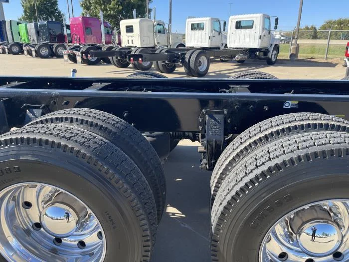 2014 Peterbilt 365 in Oklahoma City, OK — photo 15