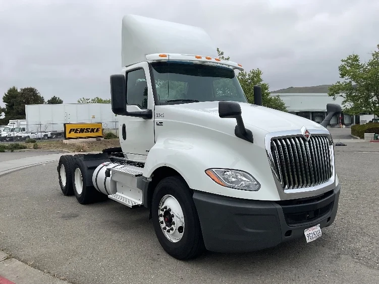 2019 International LT in West Sacramento, CA