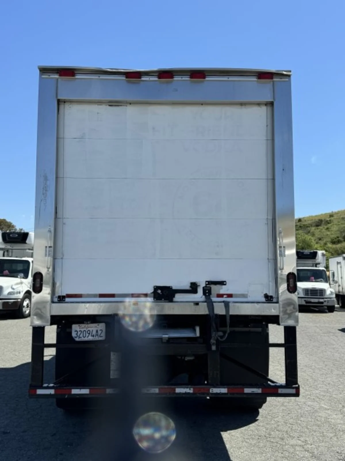 2017 Freightliner M2 106 - image 5