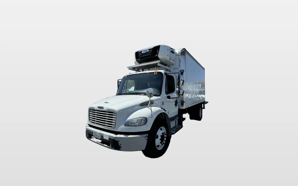 2017 Freightliner M2 106 - image 1