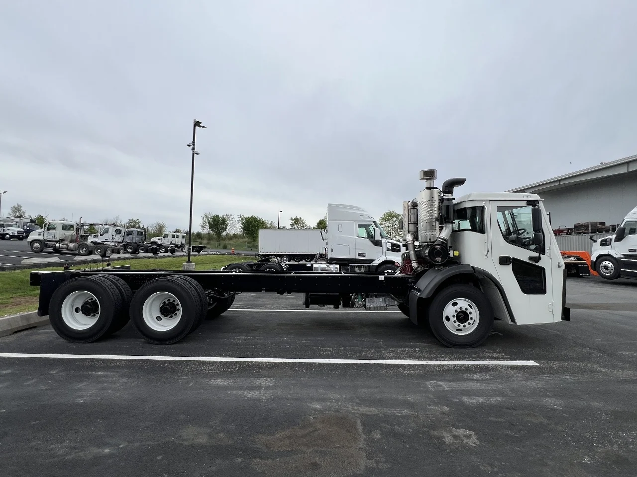 2026 Mack LR in Gainesville, VA — photo 6