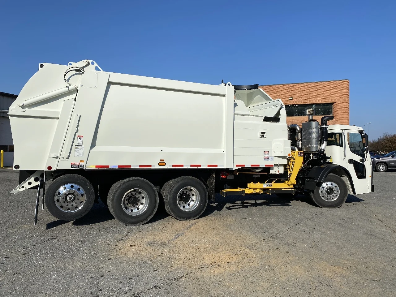 2026 Mack LR in Gainesville, VA