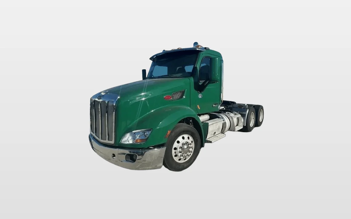 2021 Peterbilt 579 - image 1
