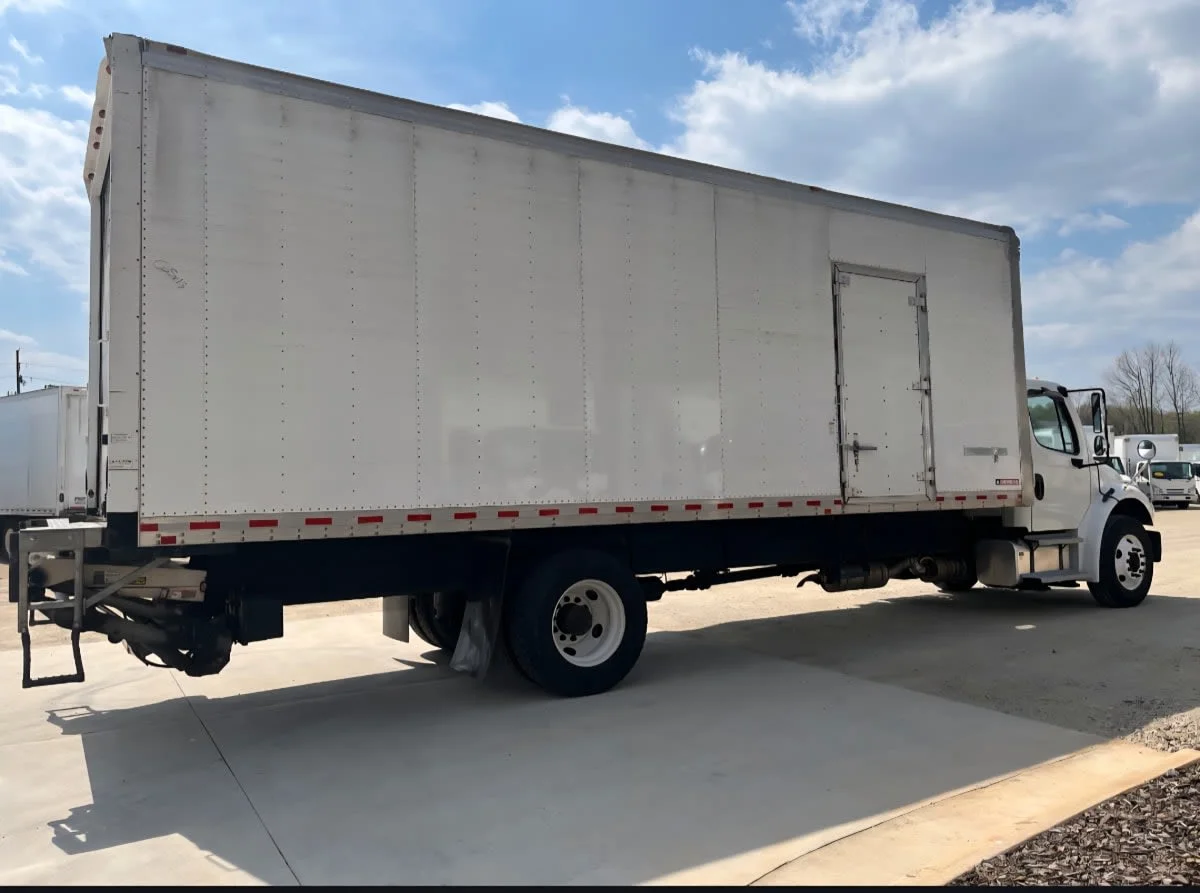 2020 Freightliner M2 106 in Greensboro, NC — photo 4
