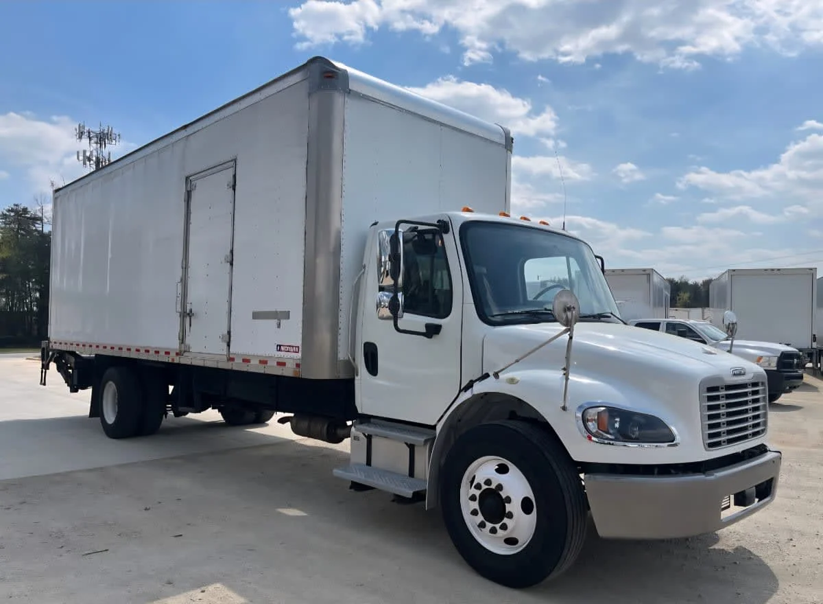 2020 Freightliner M2 106 in Greensboro, NC — photo 3