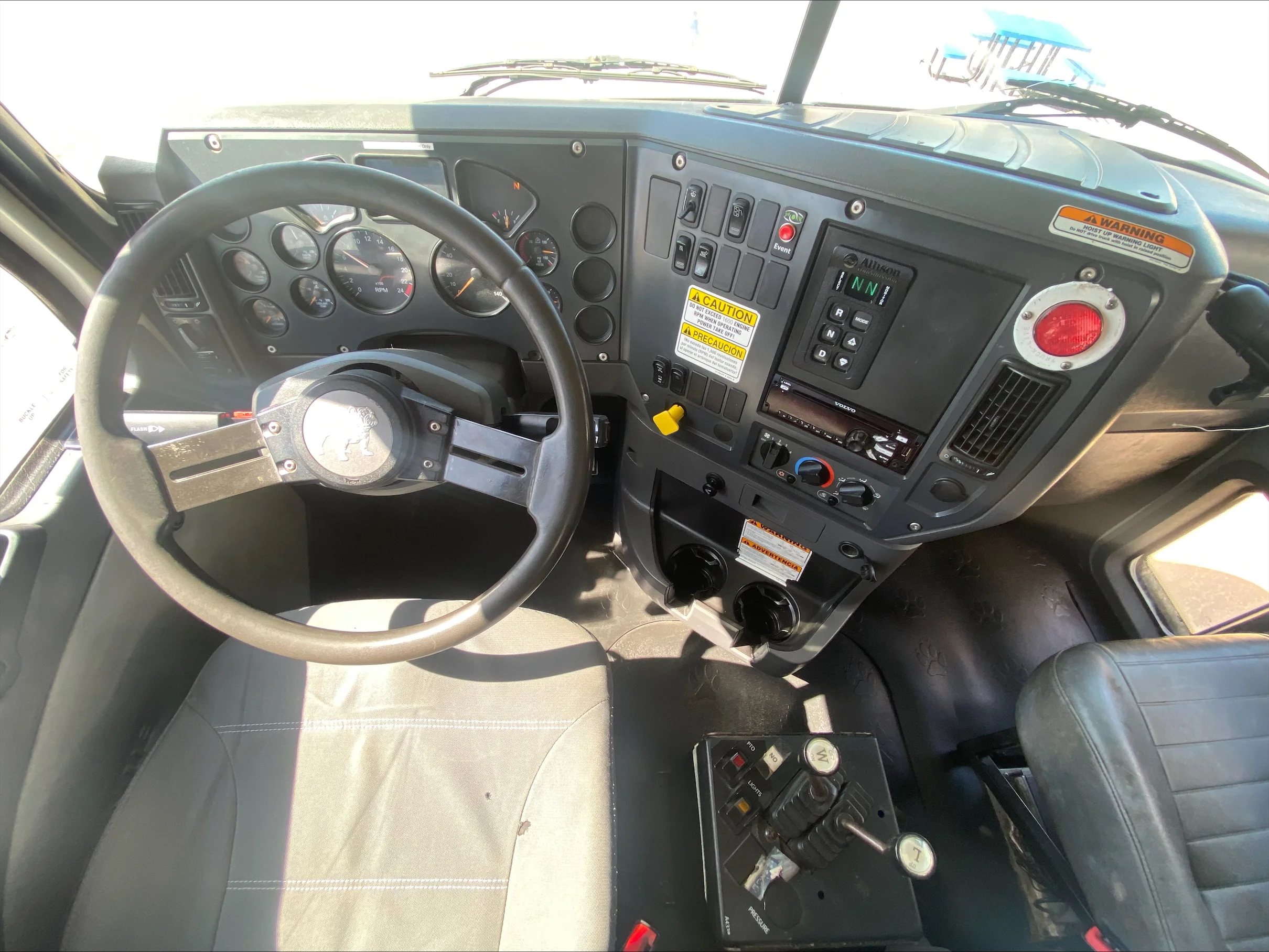 2016 Mack in Oklahoma City, OK — photo 20