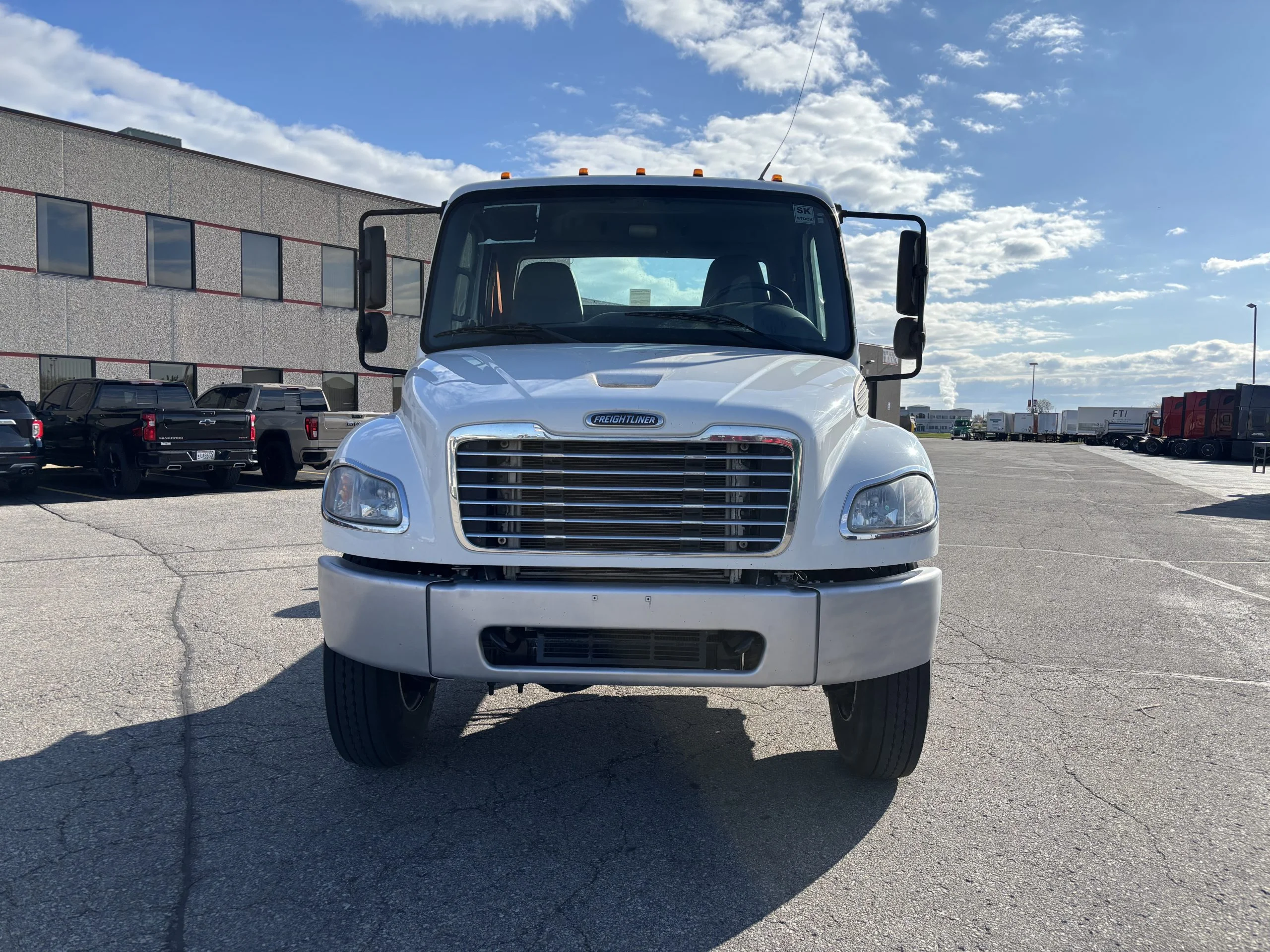 2017 Freightliner eM2 in Shullsburg, WI — photo 2