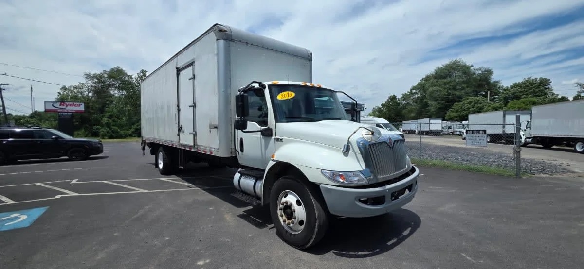 2019 International MV in Bensalem, PA — photo 3