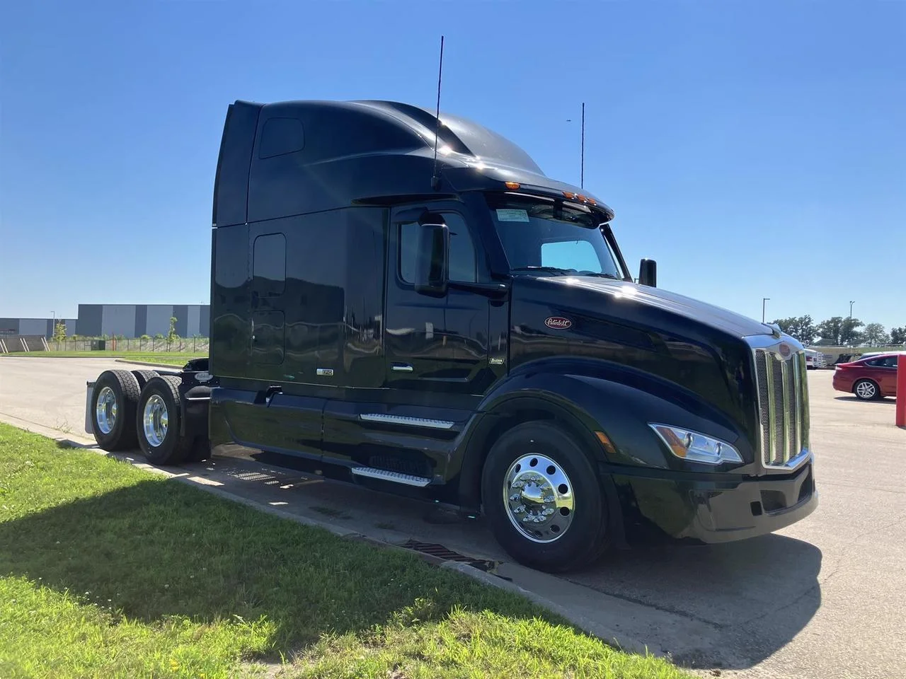 2027 Peterbilt 579