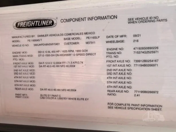 2022 Freightliner Cascadia - image 10