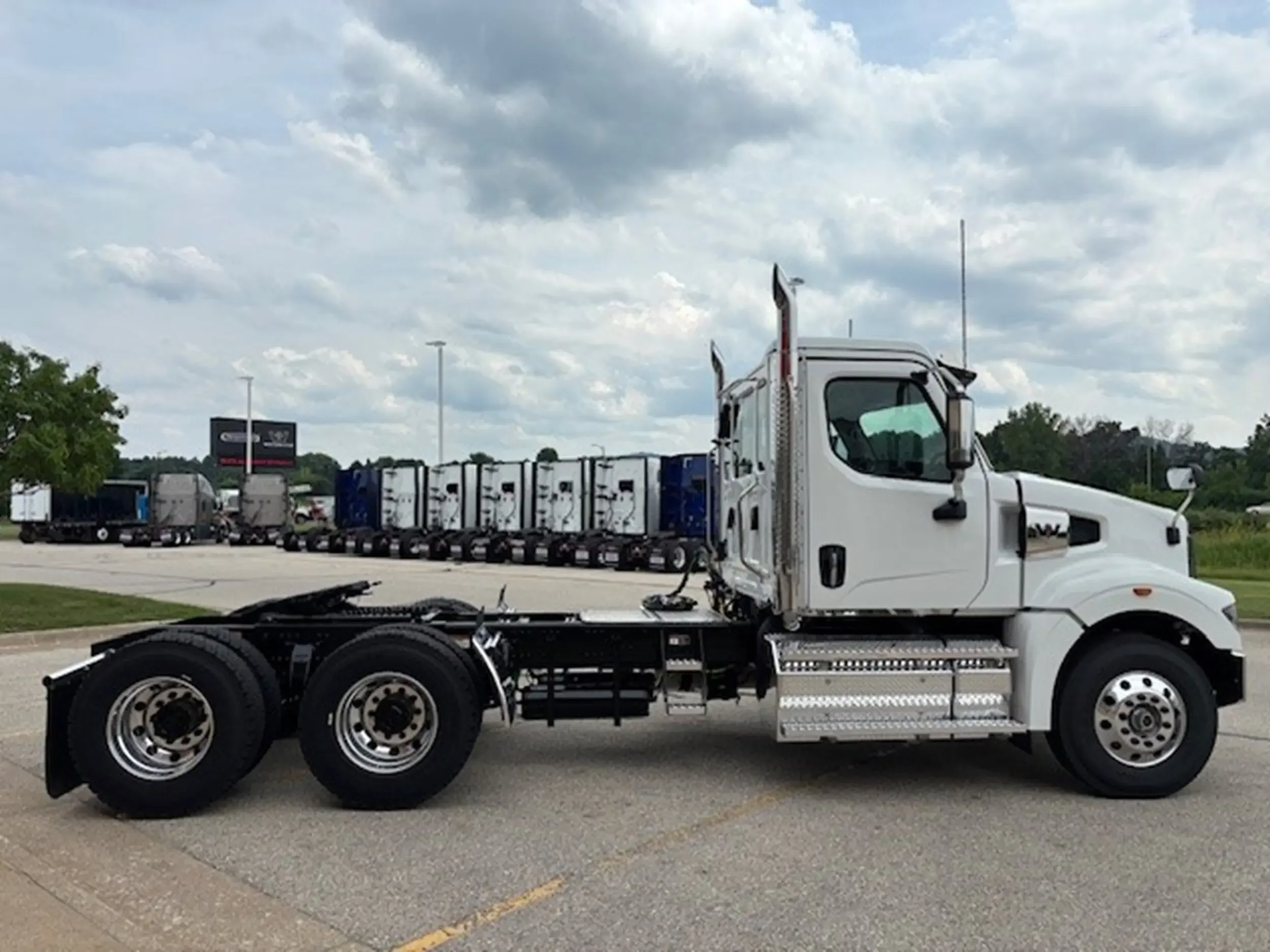 2026 Western Star 49X - image 4