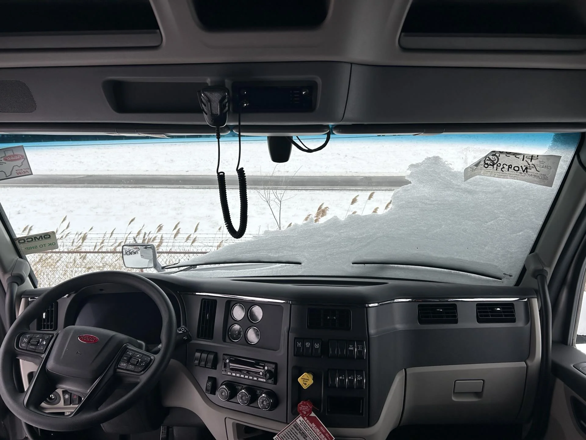 2026 Peterbilt 579 - image 11