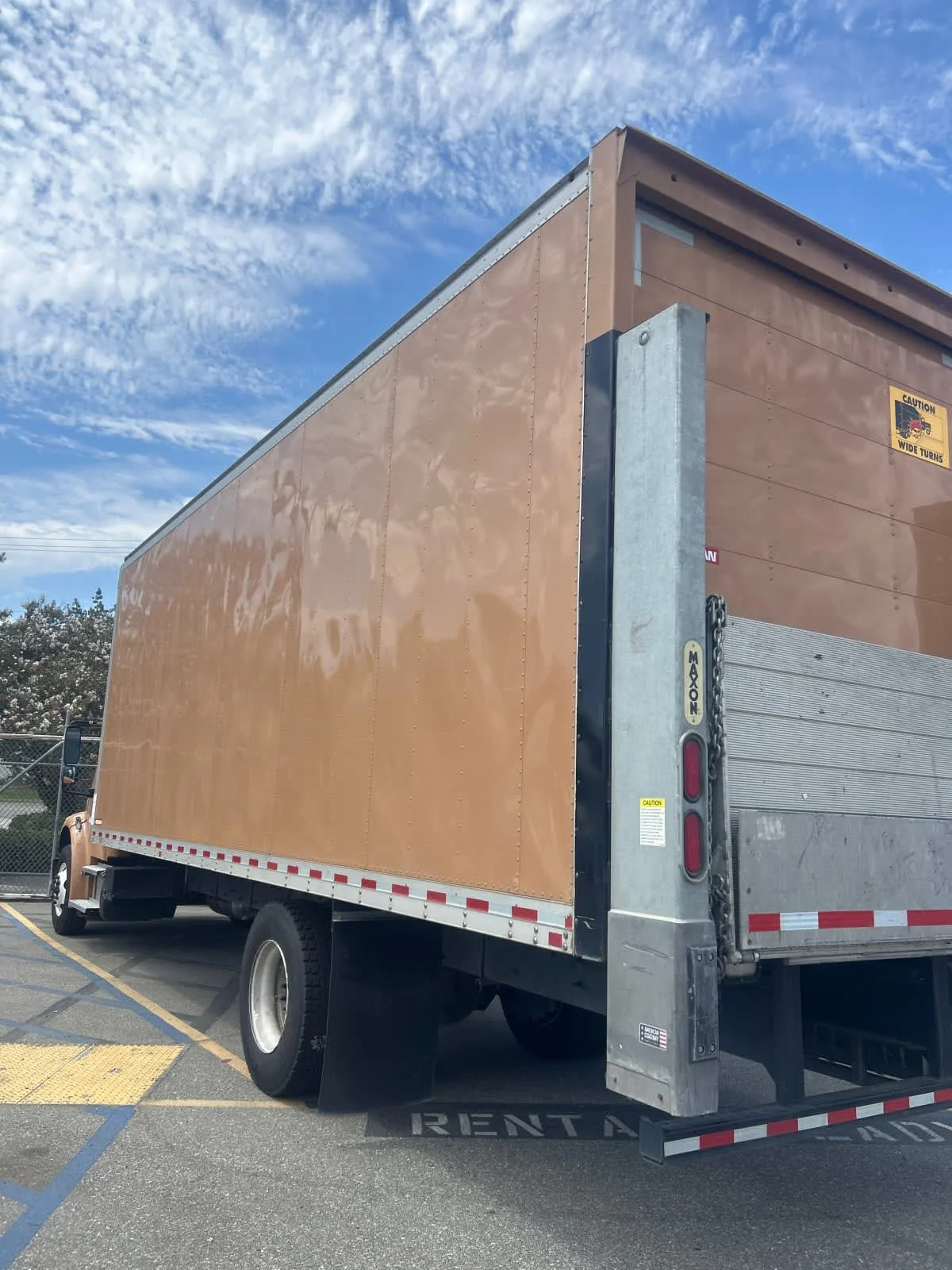 2021 Freightliner M2 106 in Pomona, CA — photo 6