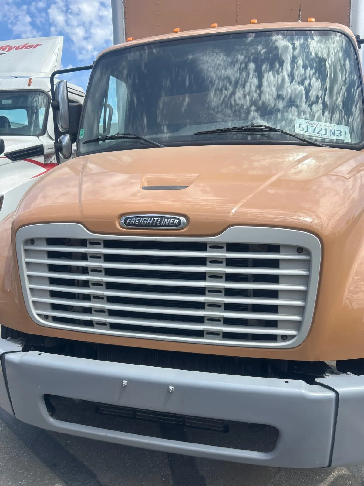 2021 Freightliner M2 106 in Pomona, CA — photo 9