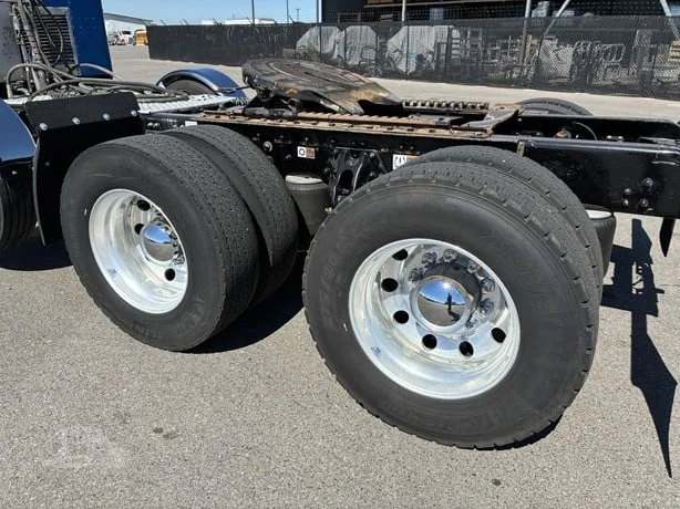 2021 Kenworth T880 in Idaho Falls, ID — photo 17