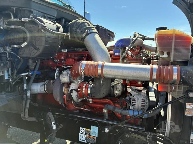 2021 Kenworth T880 in Idaho Falls, ID — photo 10