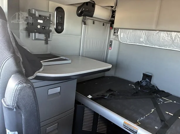 2021 Kenworth T880 in Idaho Falls, ID — photo 30