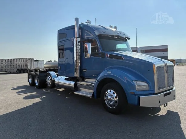 2021 Kenworth T880 in Idaho Falls, ID — photo 7