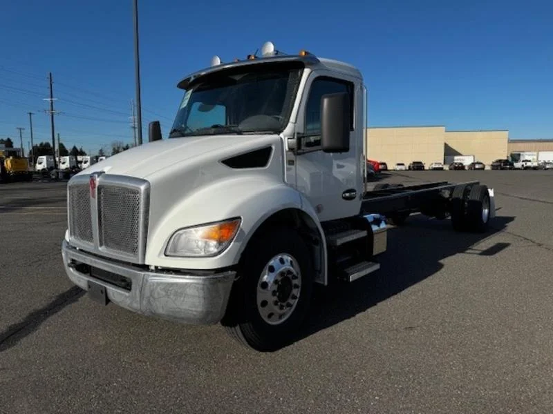 2025 Kenworth T280