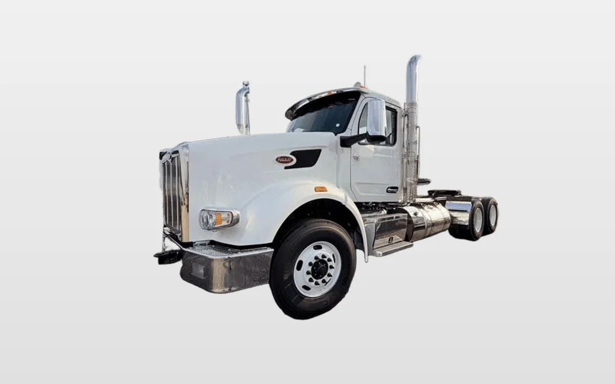 2026 Peterbilt 567 - image 1