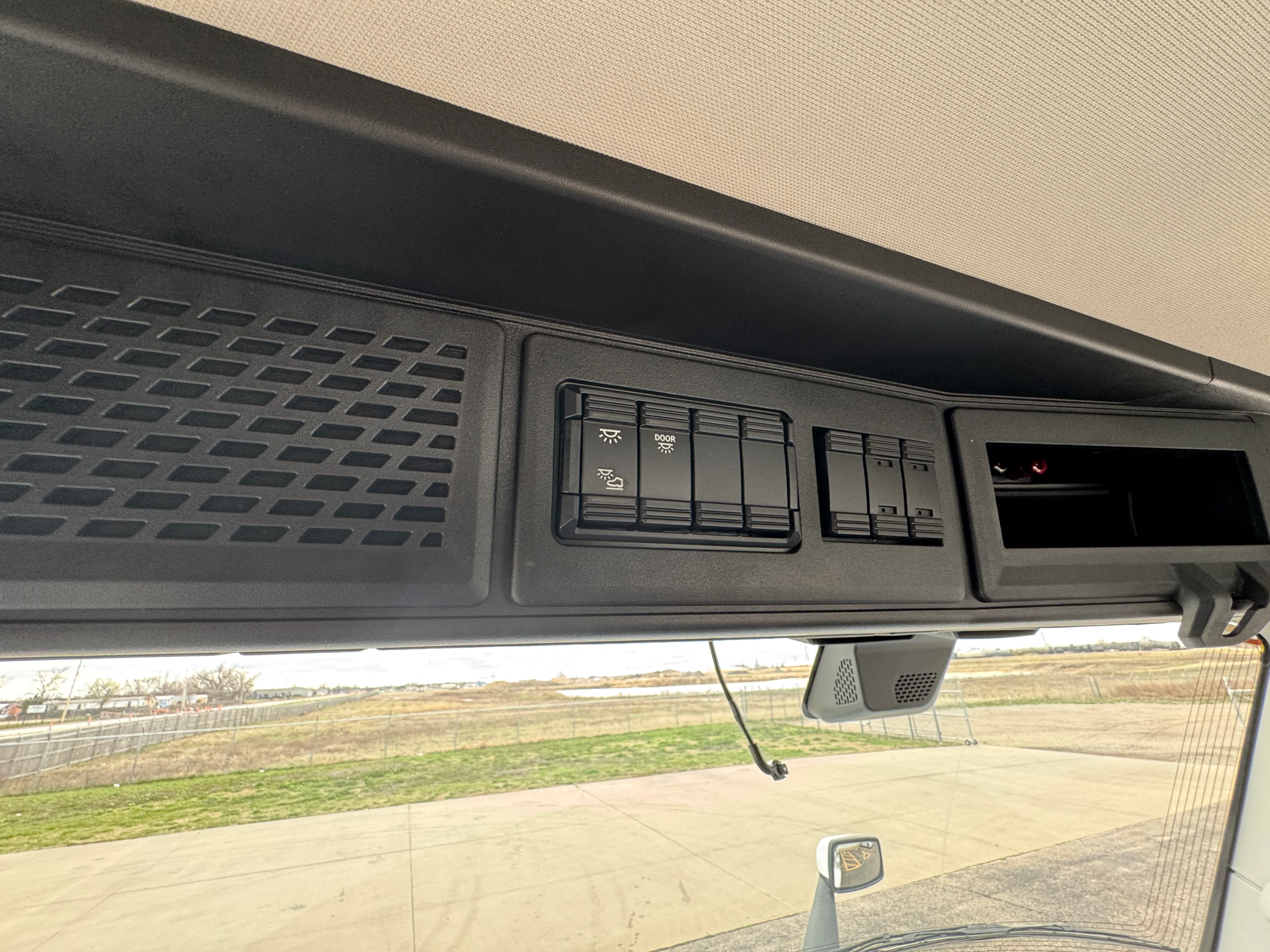 2026 Mack Pioneer in Wichita, KS — photo 7
