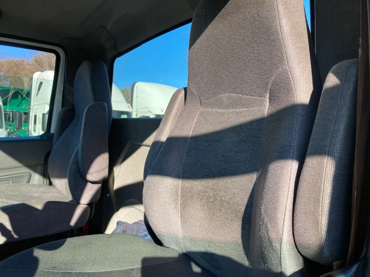 2019 International LT in Springfield, MA — photo 12