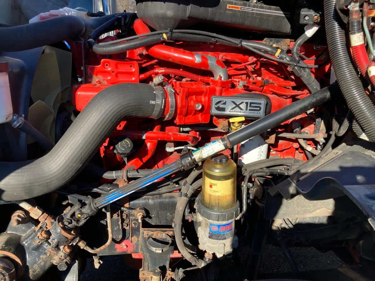 2019 International LT in Springfield, MA — photo 8