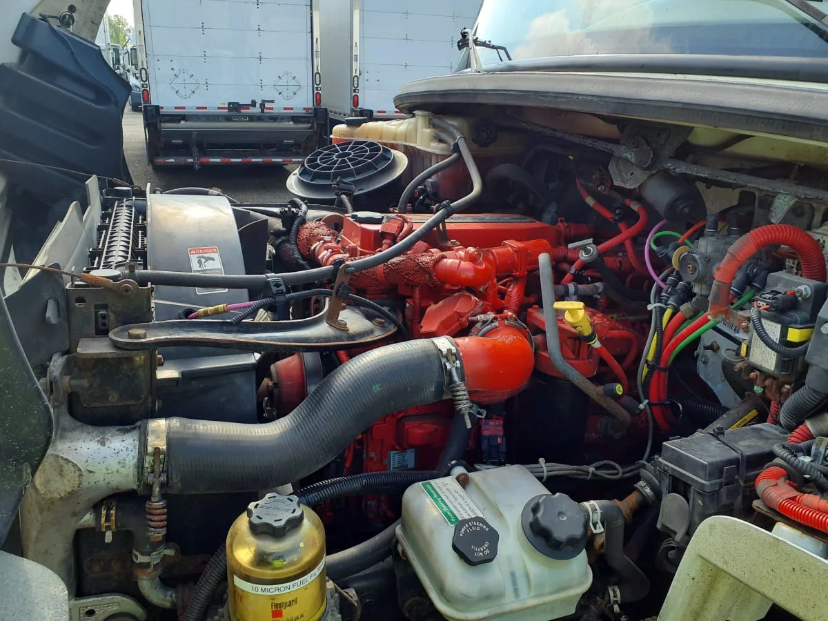 2016 Freightliner M2 106 - image 10