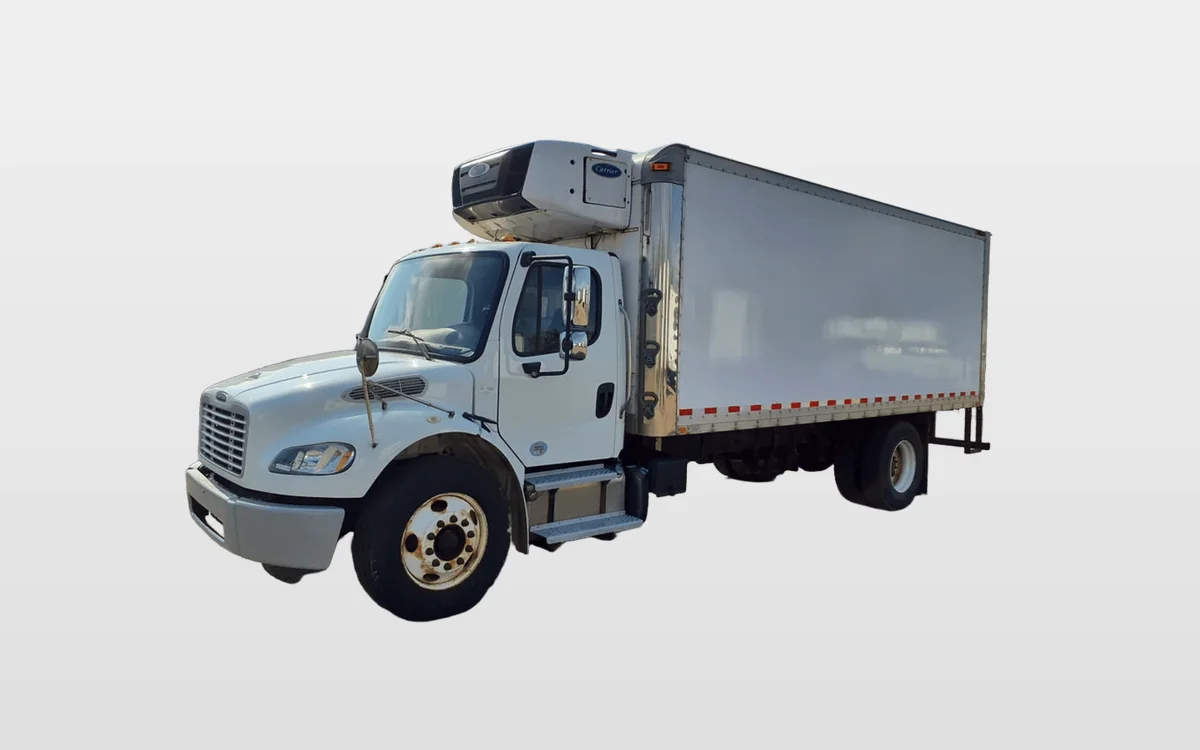 2016 Freightliner M2 106 - image 1