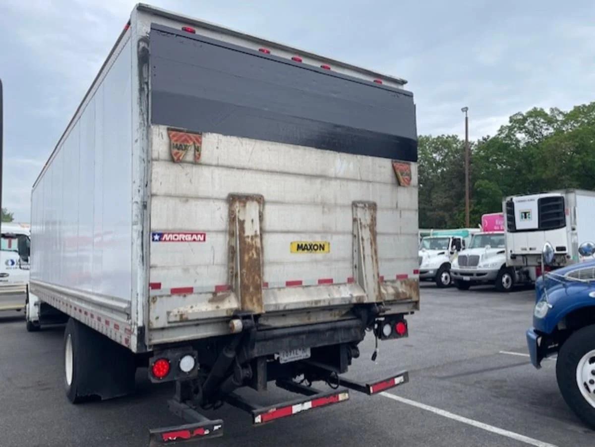 2020 Freightliner M2 106 - image 6