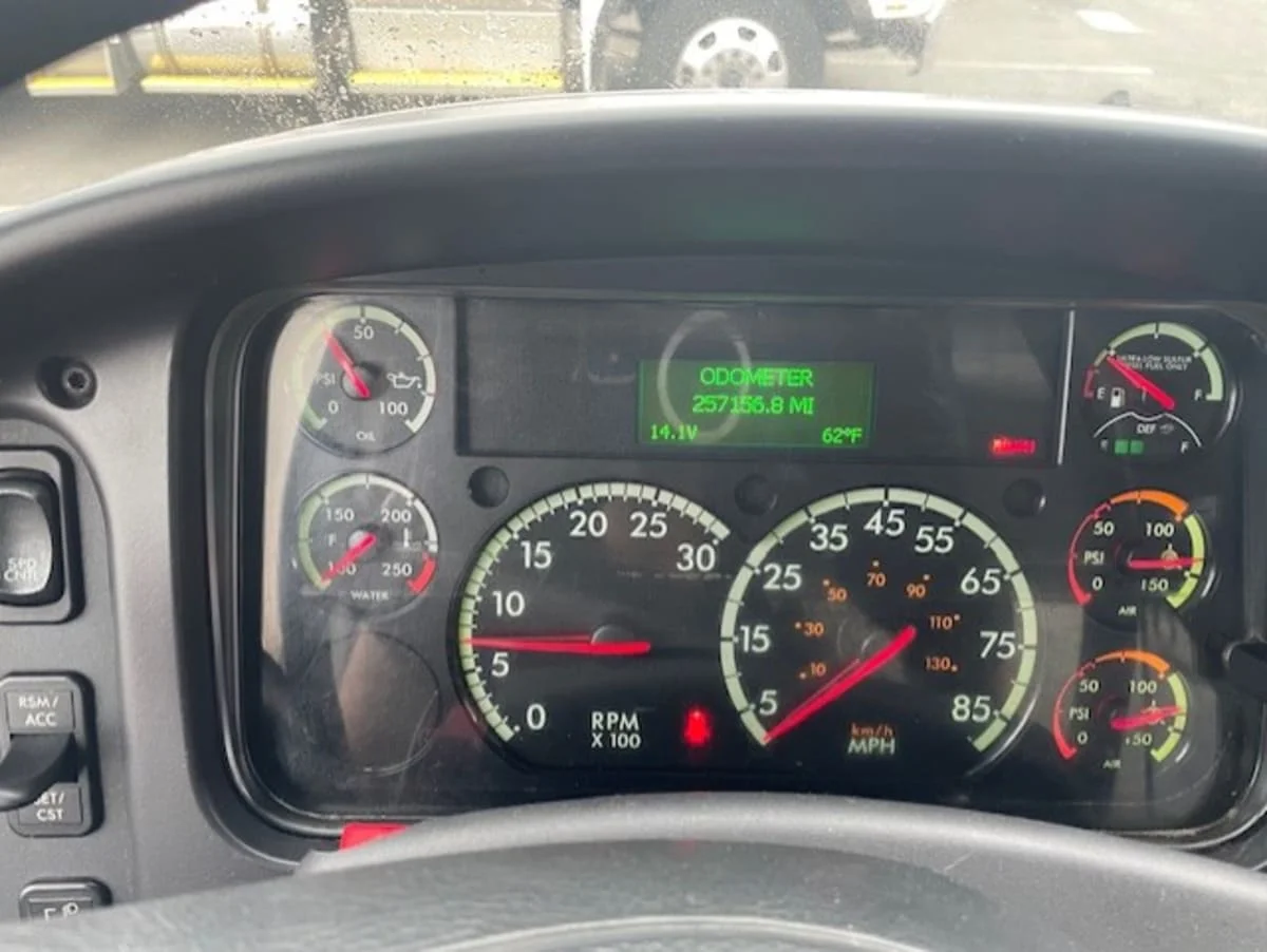 2020 Freightliner M2 106 - image 10