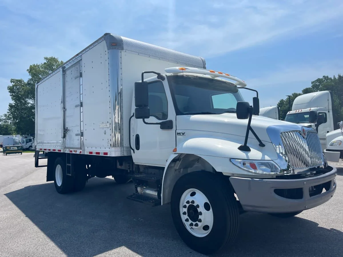 2021 International MV in Beltsville, MD — photo 3