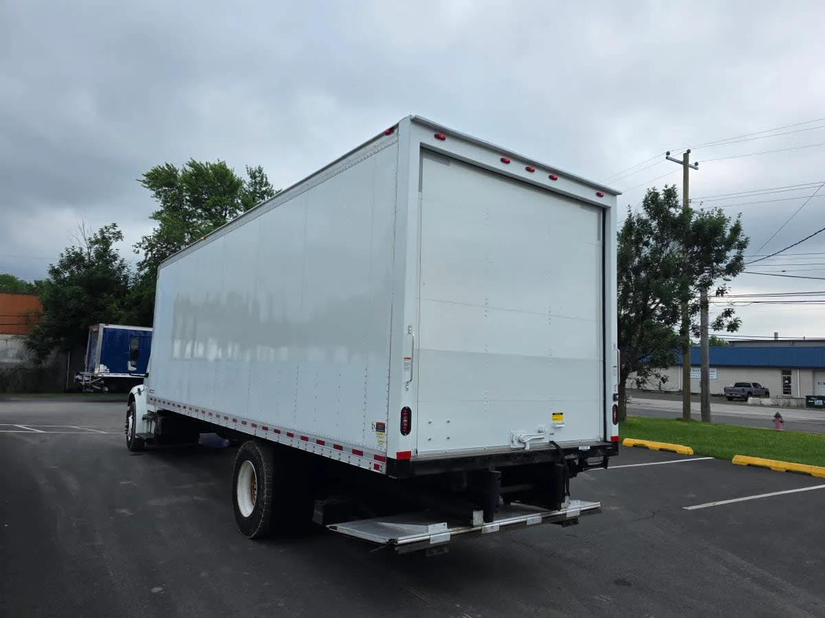 2017 Freightliner M2 106 in Bensalem, PA — photo 6
