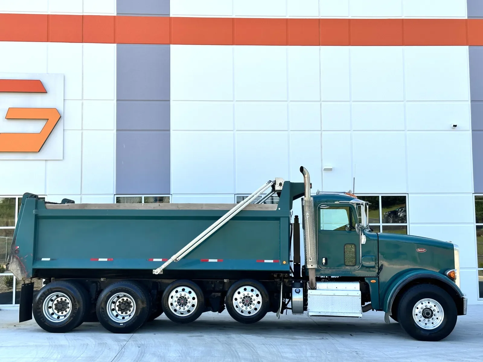 2014 Peterbilt 367 in Greer, SC — photo 4