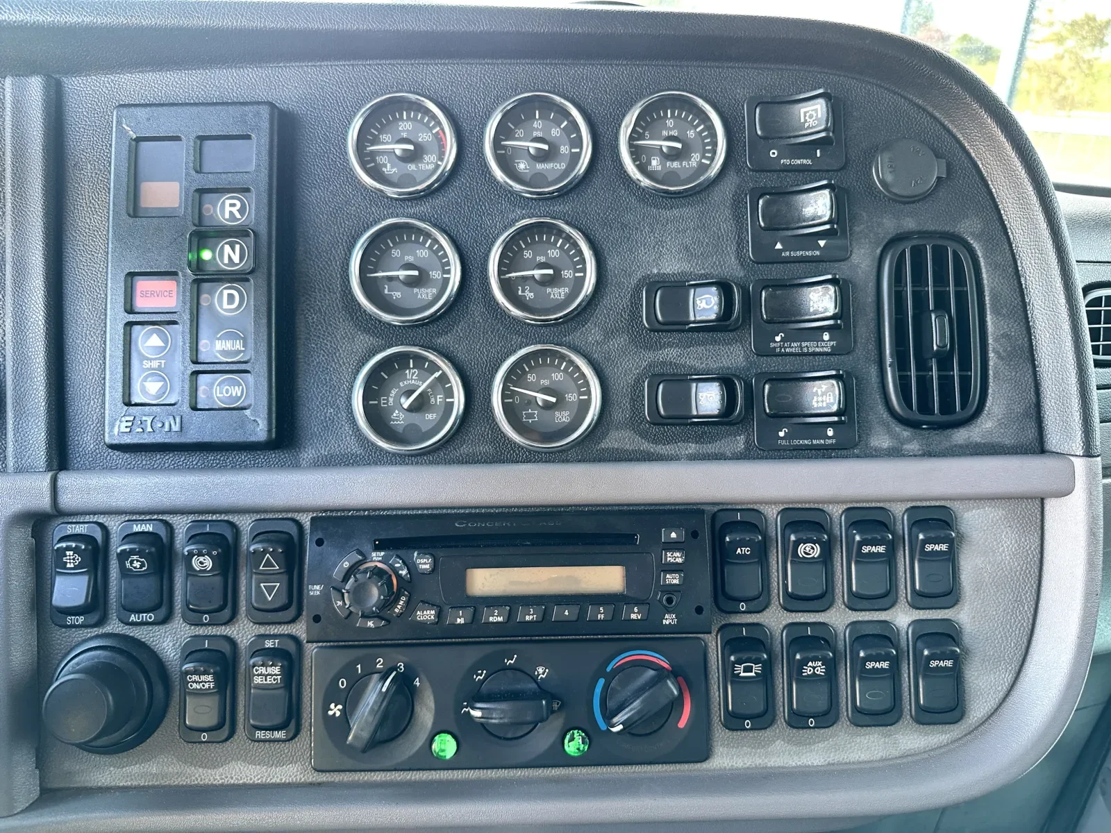 2014 Peterbilt 367 in Greer, SC — photo 19