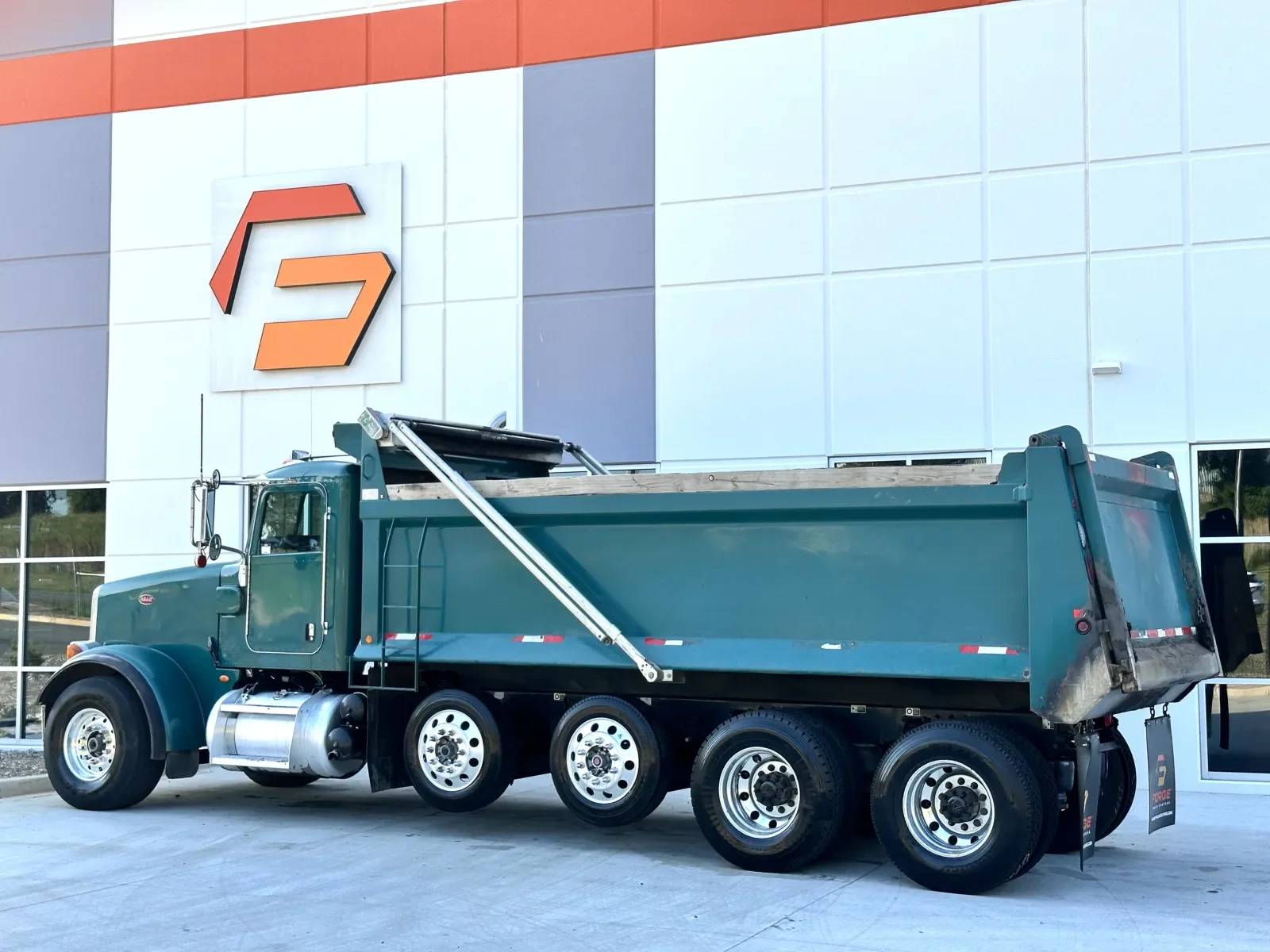2014 Peterbilt 367 in Greer, SC — photo 7