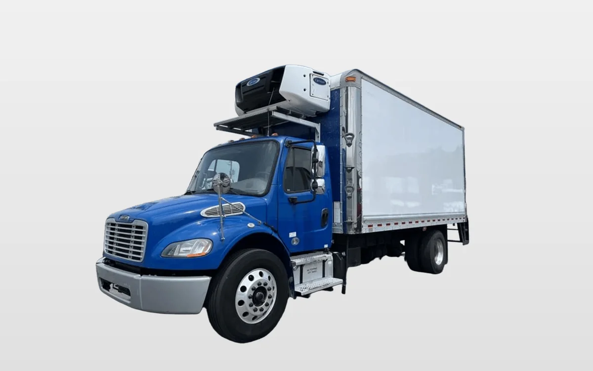 2018 Freightliner M2 106 - image 1