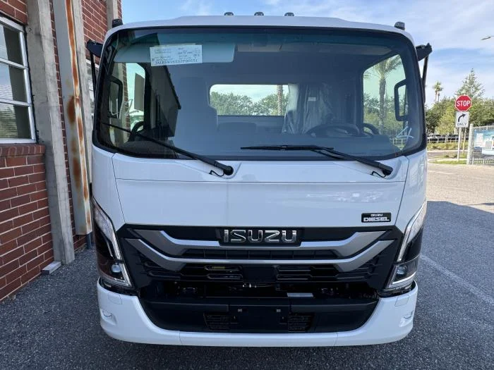2026 Isuzu NRR in Orlando, FL — photo 8